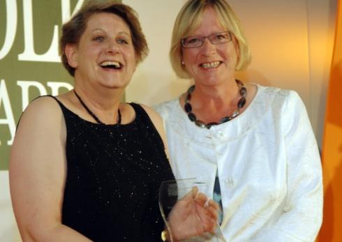 EDP Norfolk Food Awards 2008 - Best Farmers' Market winner Aylsham - Liz Jones with Sarah Wilson, Natural England area manager Photo: Bill Smith For: EDP / EDP Norfolk Archant © 2008 01603 772434